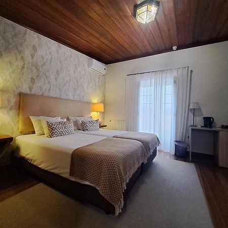 Vila Louro Santa Cruz  Dış mekan fotoğraf